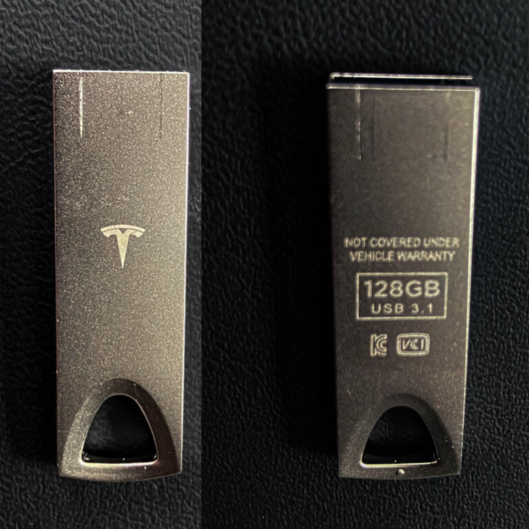 테슬라 모델Y에 장착된 블랙박스 영상 저장 usb 